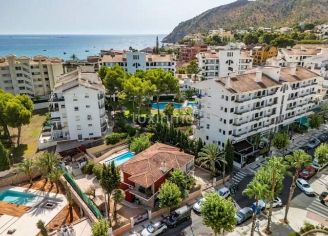 6 sypialnia Willa na sprzedaż w Albir, Alfaz del Pi / L'Alfàs del Pi z basenem garażem - 949 000 € (Ref: 10140214)