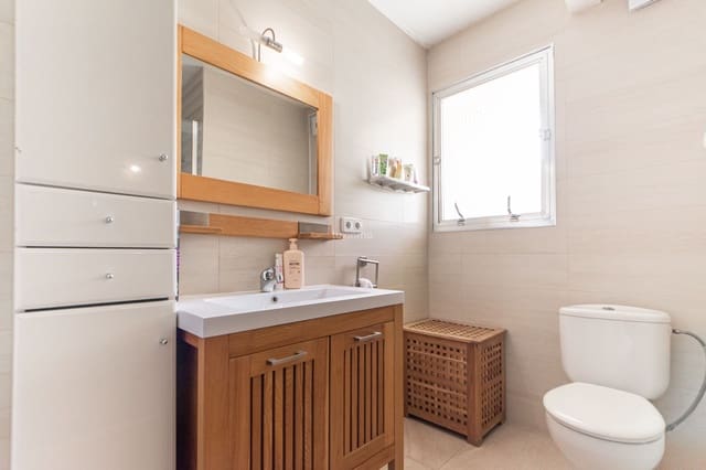 6 sypialnia Willa na sprzedaż w Albir, Alfaz del Pi / L'Alfàs del Pi z basenem garażem - 949 000 € (Ref: 10140214)