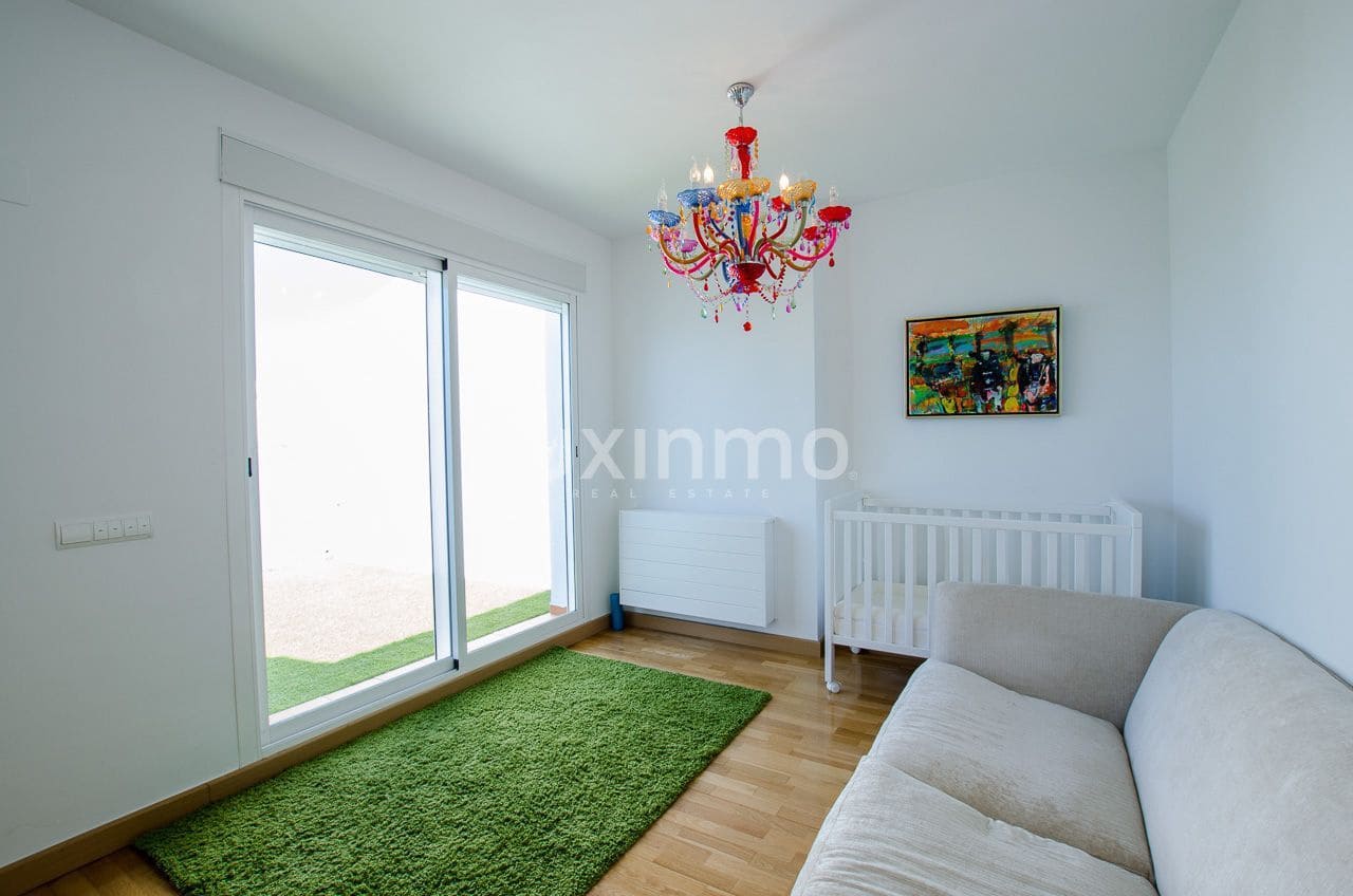 5 soverom Rekkehus til leie i Altea med svømmebasseng garasje - € 2 300 (Ref: 10145360)