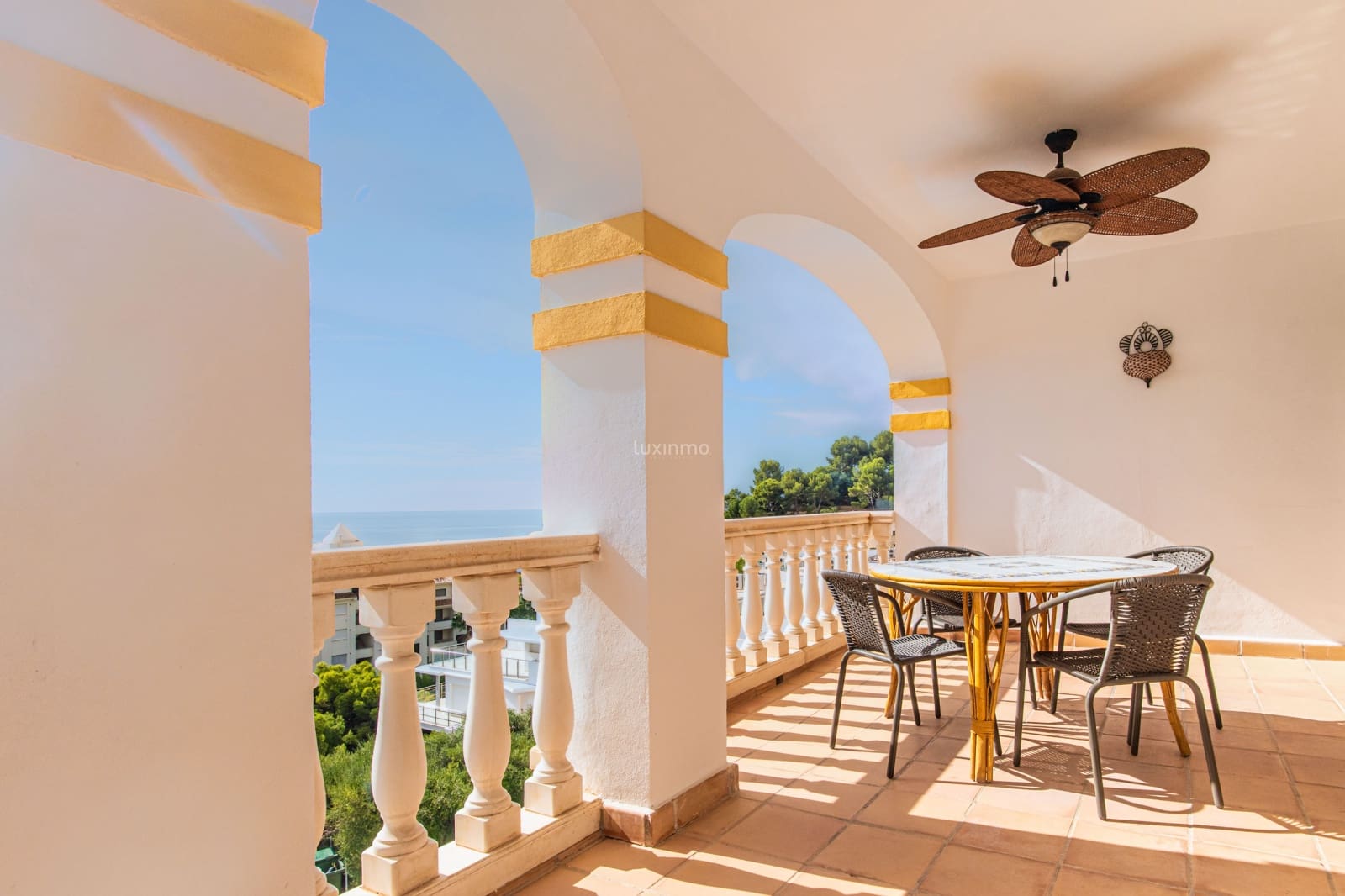 2 slaapkamer Appartement te huur in Altea met zwembad garage - € 1.300 (Ref: 10153841)