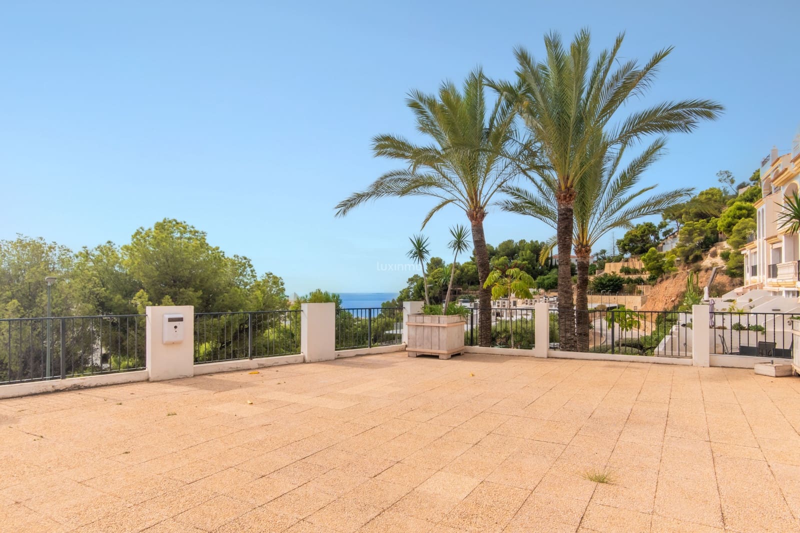 2 slaapkamer Appartement te huur in Altea met zwembad garage - € 1.300 (Ref: 10153841)