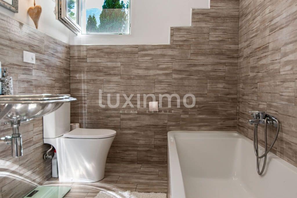 3 chambre Villa/Maison à vendre à Denia avec piscine garage - 625 000 € (Ref: 10154156)