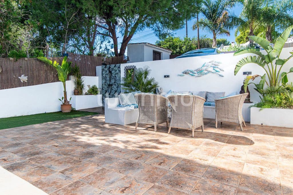 3 chambre Villa/Maison à vendre à Denia avec piscine garage - 625 000 € (Ref: 10154156)
