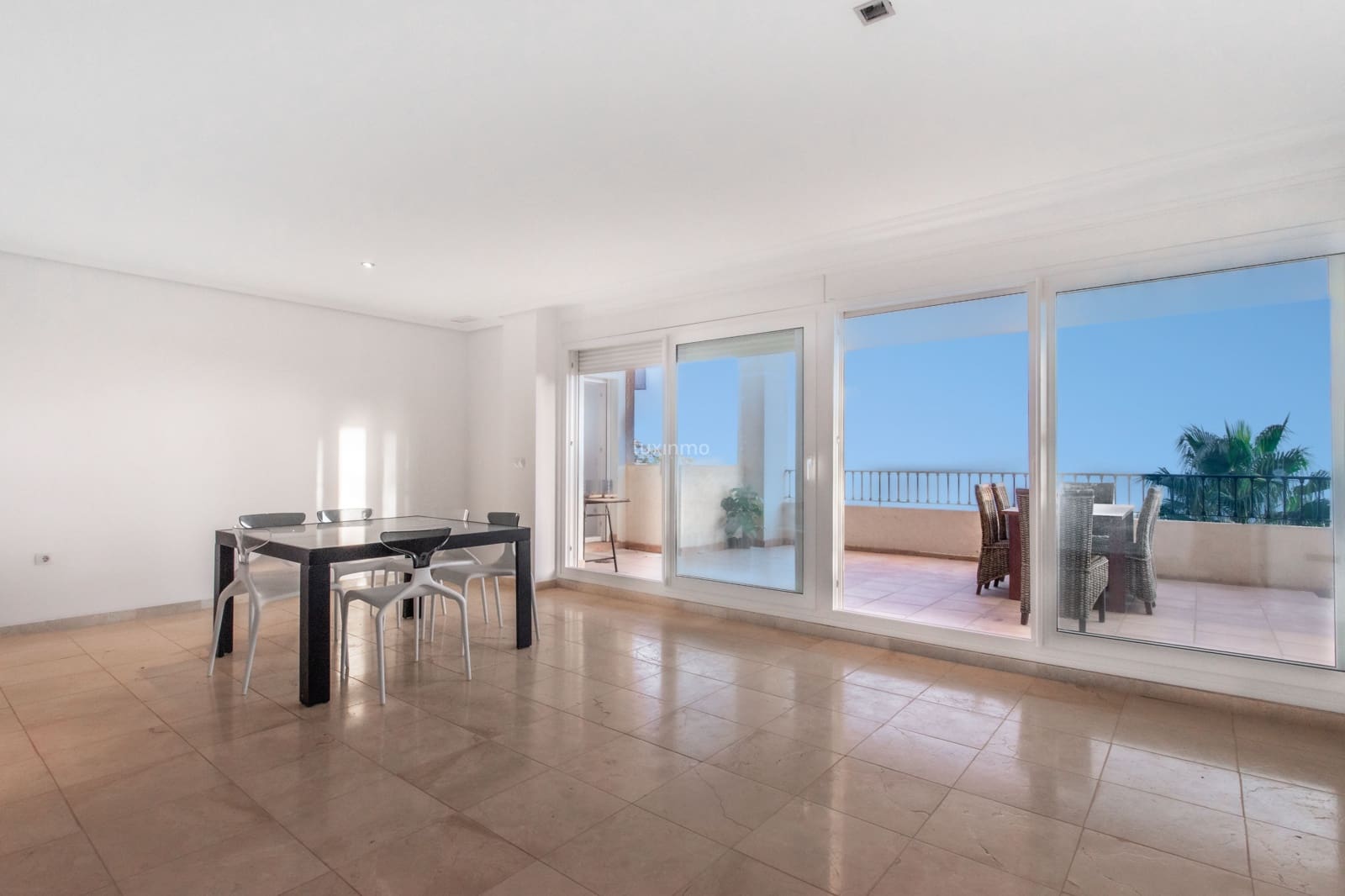 3 bedroom Apartment for sale in Altea with pool garage - € 580,000 (Ref: 10154157)