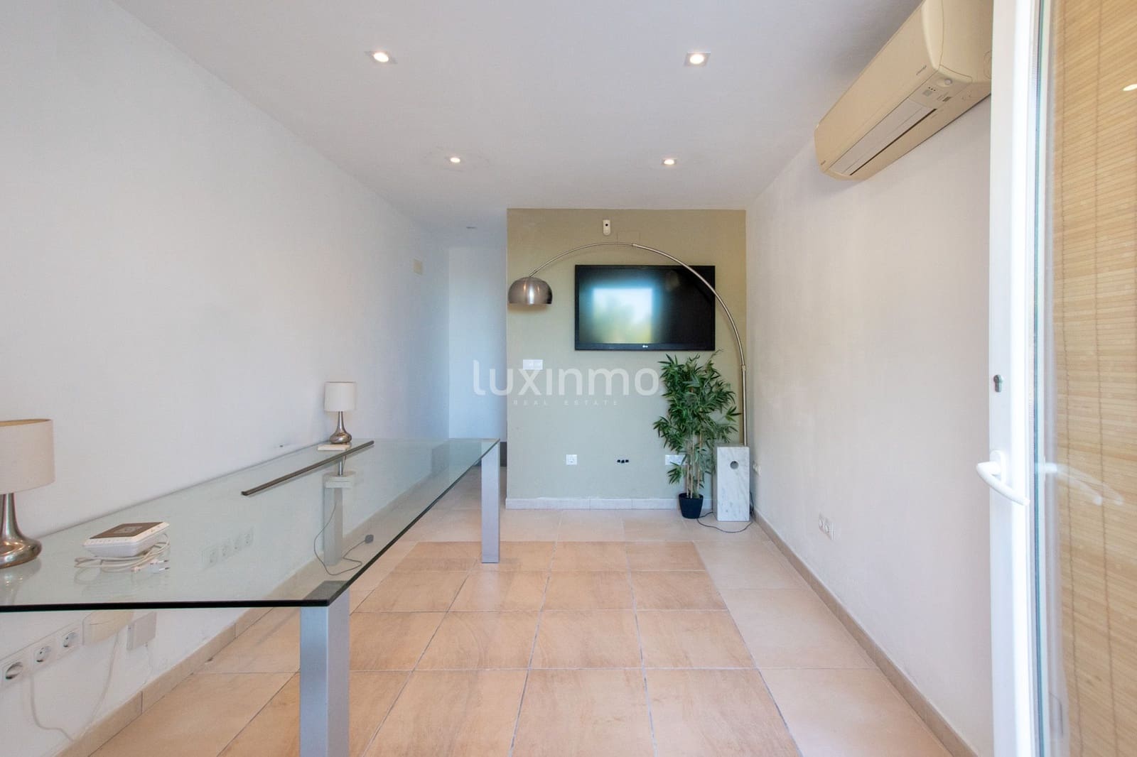 5 bedroom Villa for rent in Altea with pool garage - € 4,000 (Ref: 10155579)