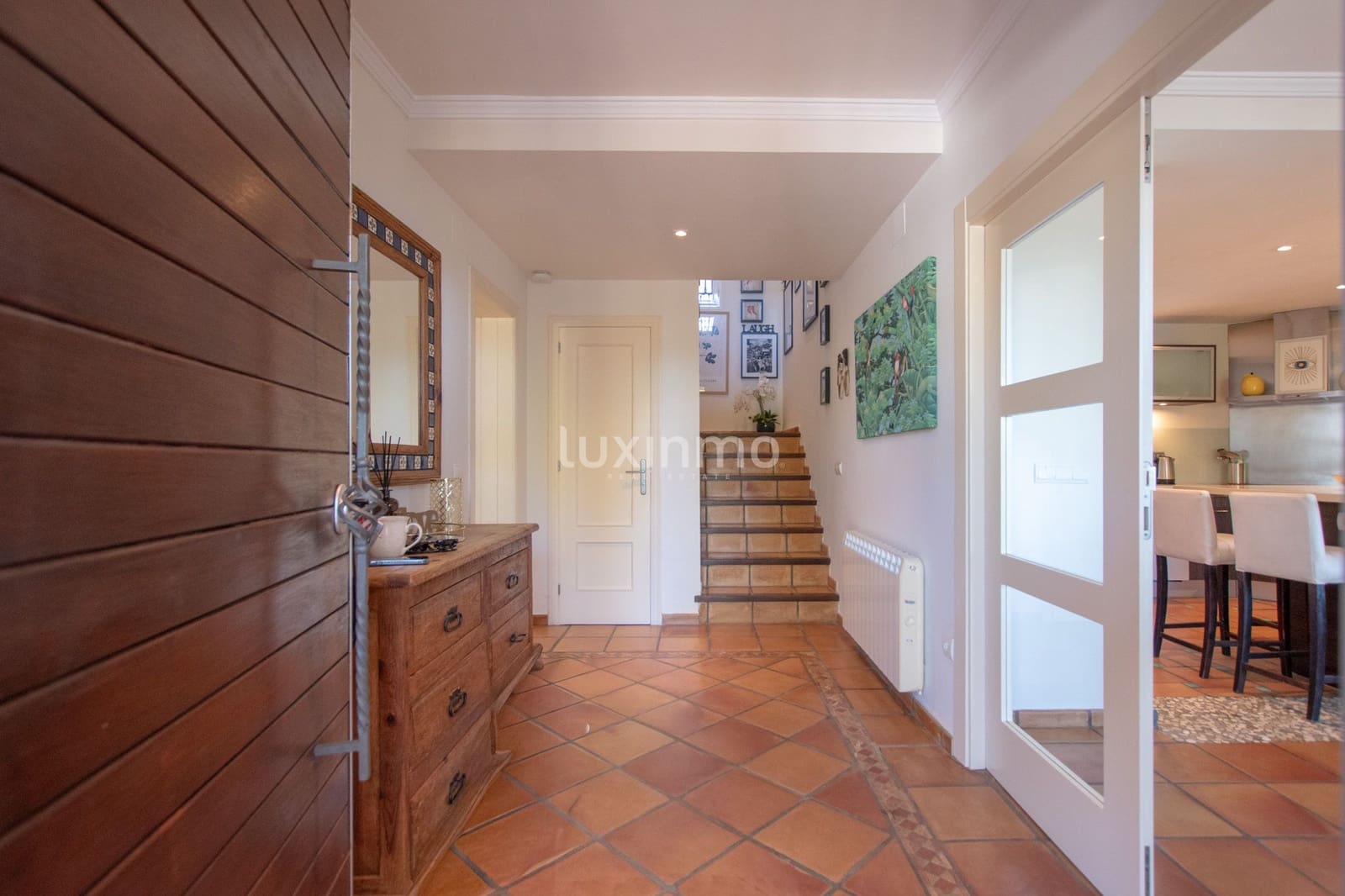 5 bedroom Villa for rent in Altea with pool garage - € 4,000 (Ref: 10155579)