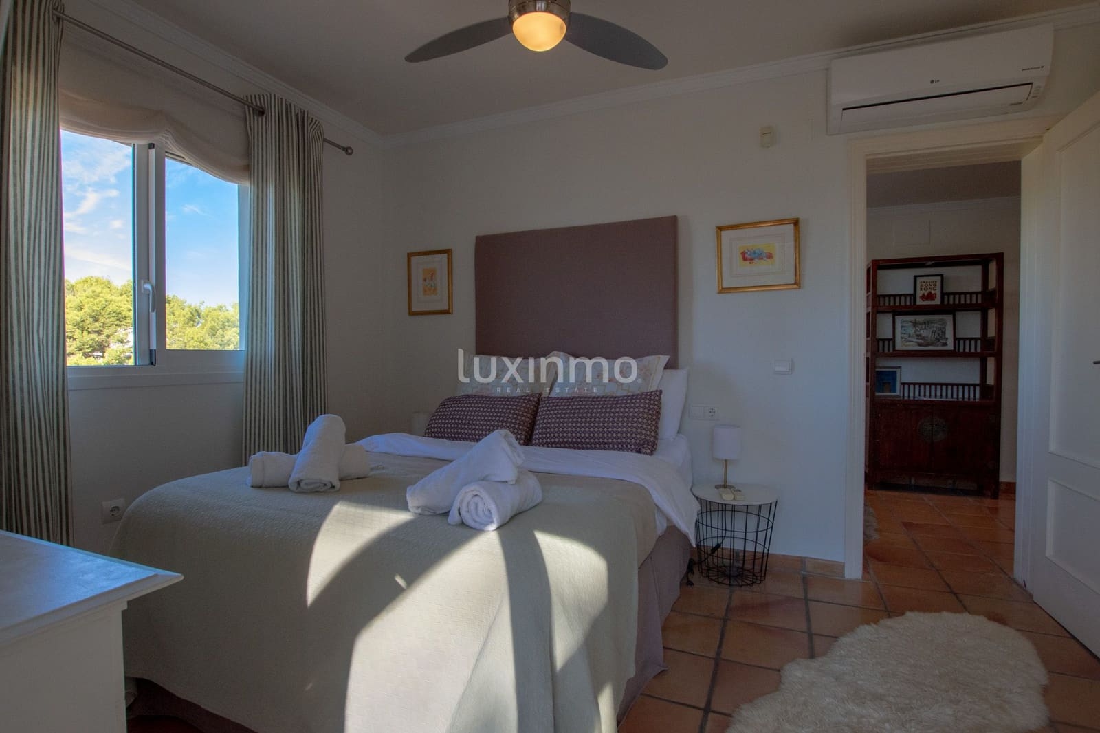 5 bedroom Villa for rent in Altea with pool garage - € 4,000 (Ref: 10155579)