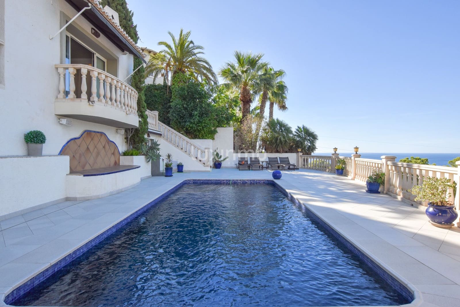 5 bedroom Villa for rent in Altea with pool garage - € 4,000 (Ref: 10155579)