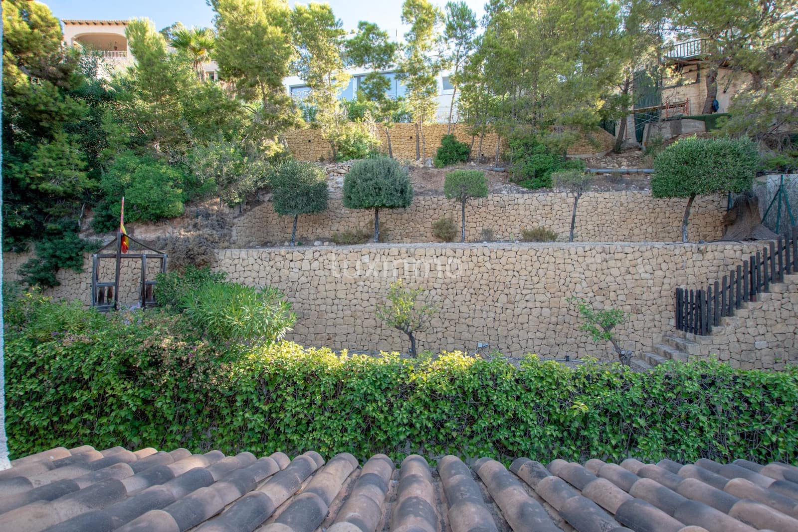 5 bedroom Villa for rent in Altea with pool garage - € 4,000 (Ref: 10155579)