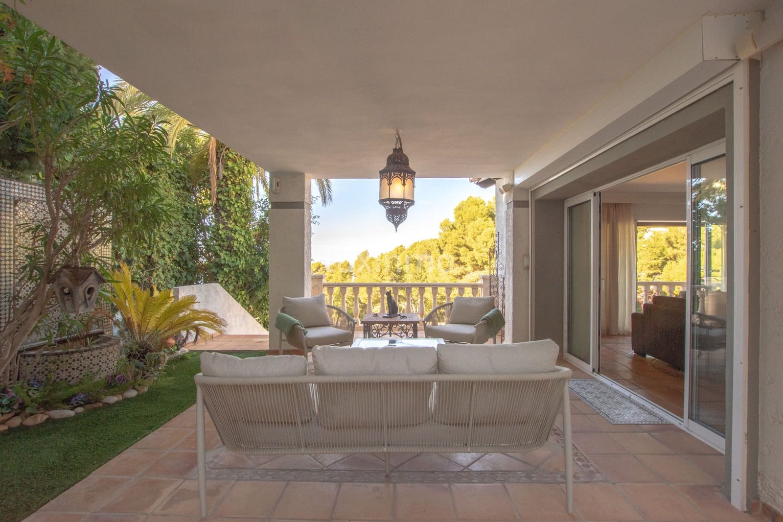 5 bedroom Villa for rent in Altea with pool garage - € 4,000 (Ref: 10155579)