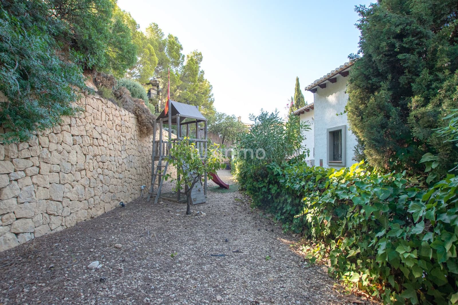 5 bedroom Villa for rent in Altea with pool garage - € 4,000 (Ref: 10155579)