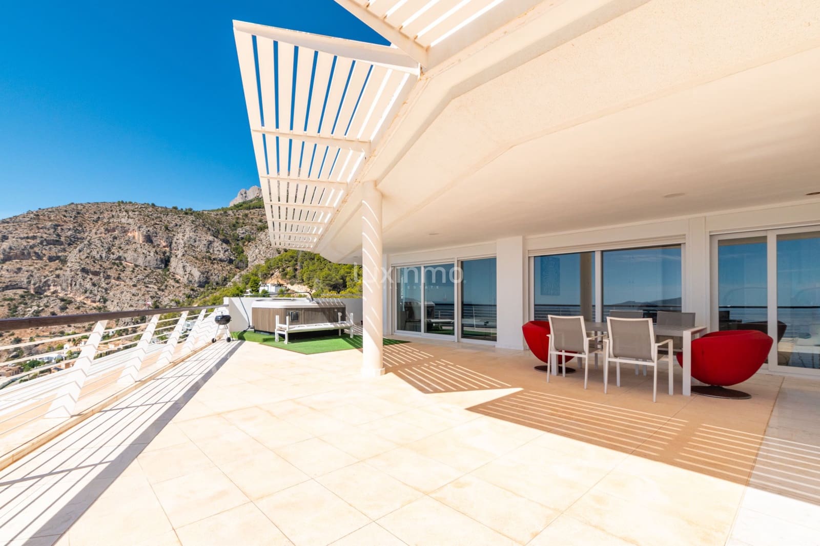 3 slaapkamer Penthouse te koop in Altea met zwembad garage - € 1.600.000 (Ref: 10156218)