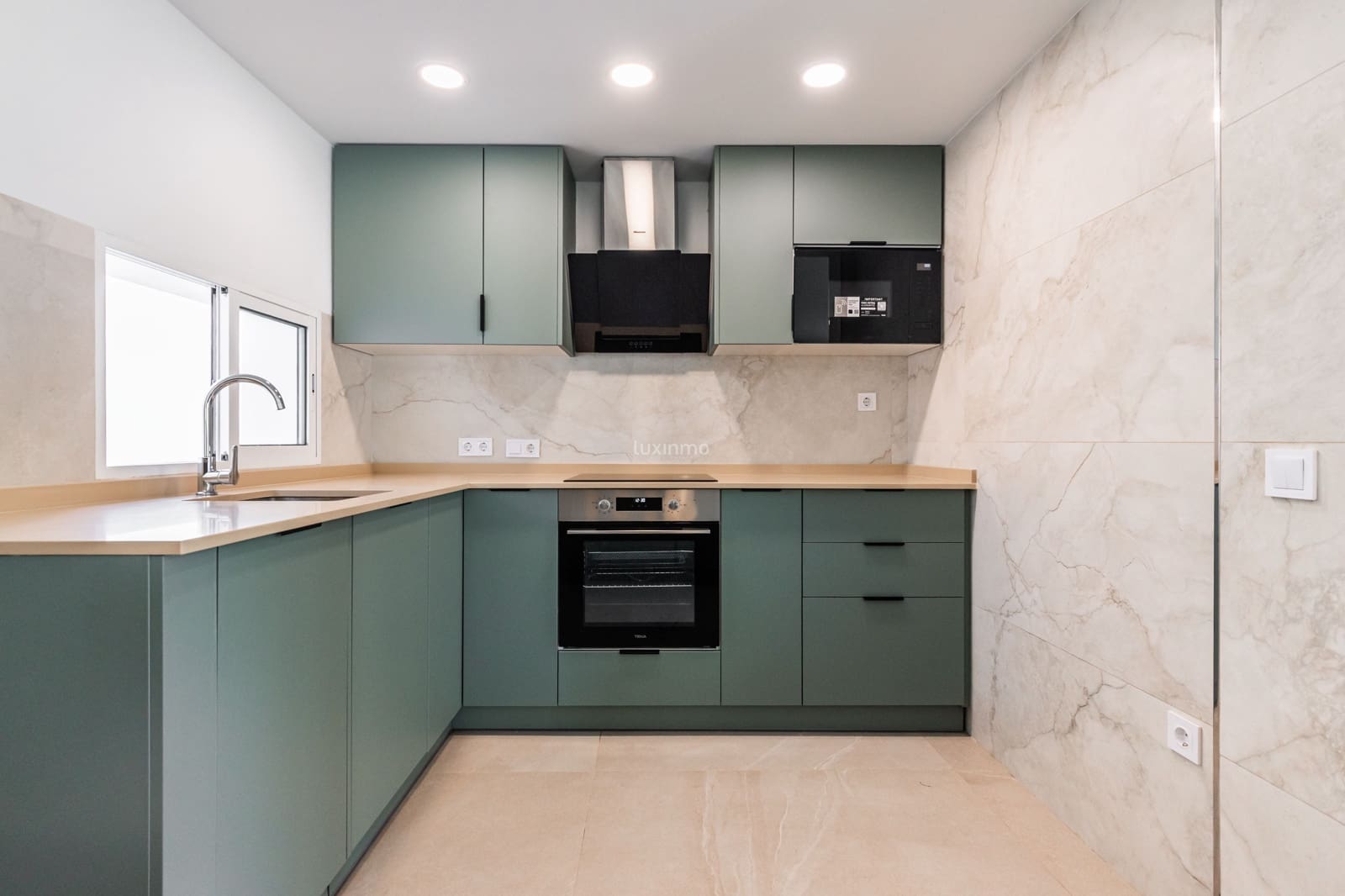 3 sypialnia Willa na sprzedaż w Albir z garażem - 649 000 € (Ref: 10156219)