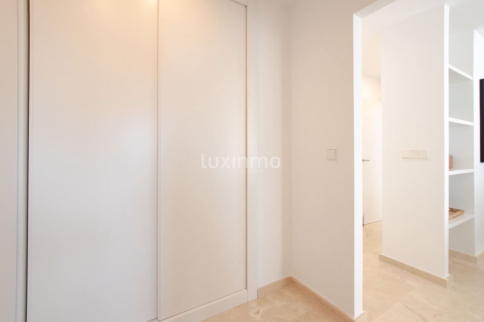 4 bedroom Villa for sale in Altea with pool garage - € 1,250,000 (Ref: 10156866)