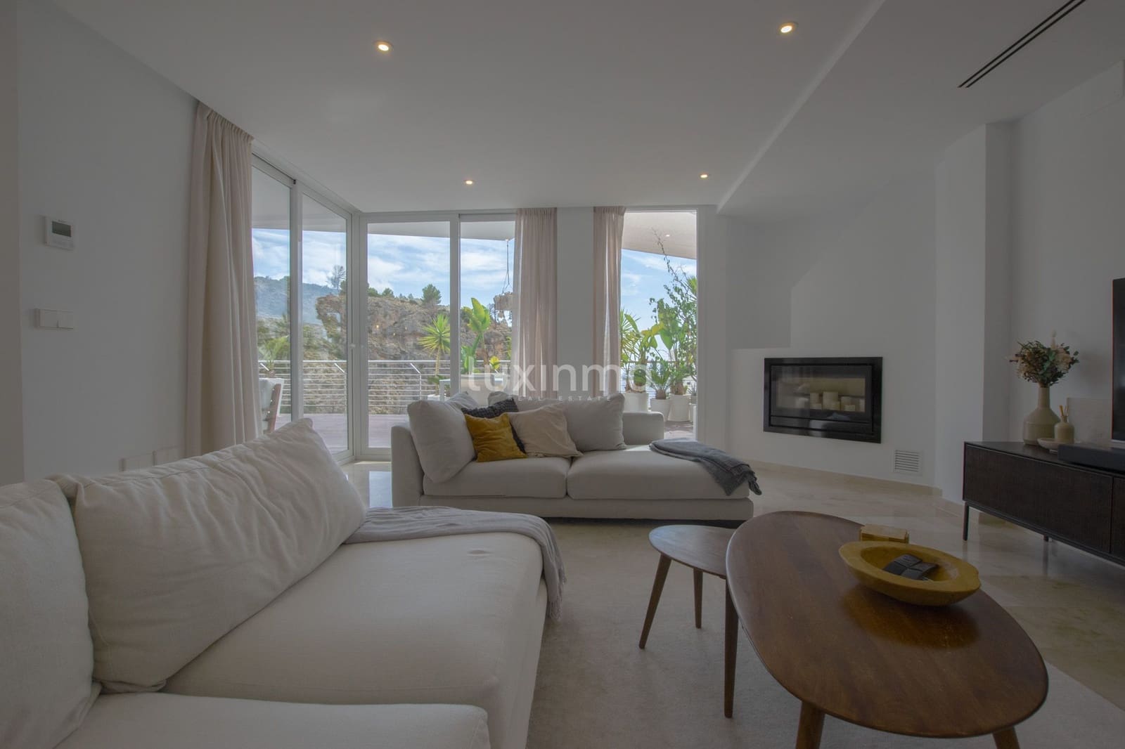 4 bedroom Villa for sale in Altea with pool garage - € 1,250,000 (Ref: 10156866)