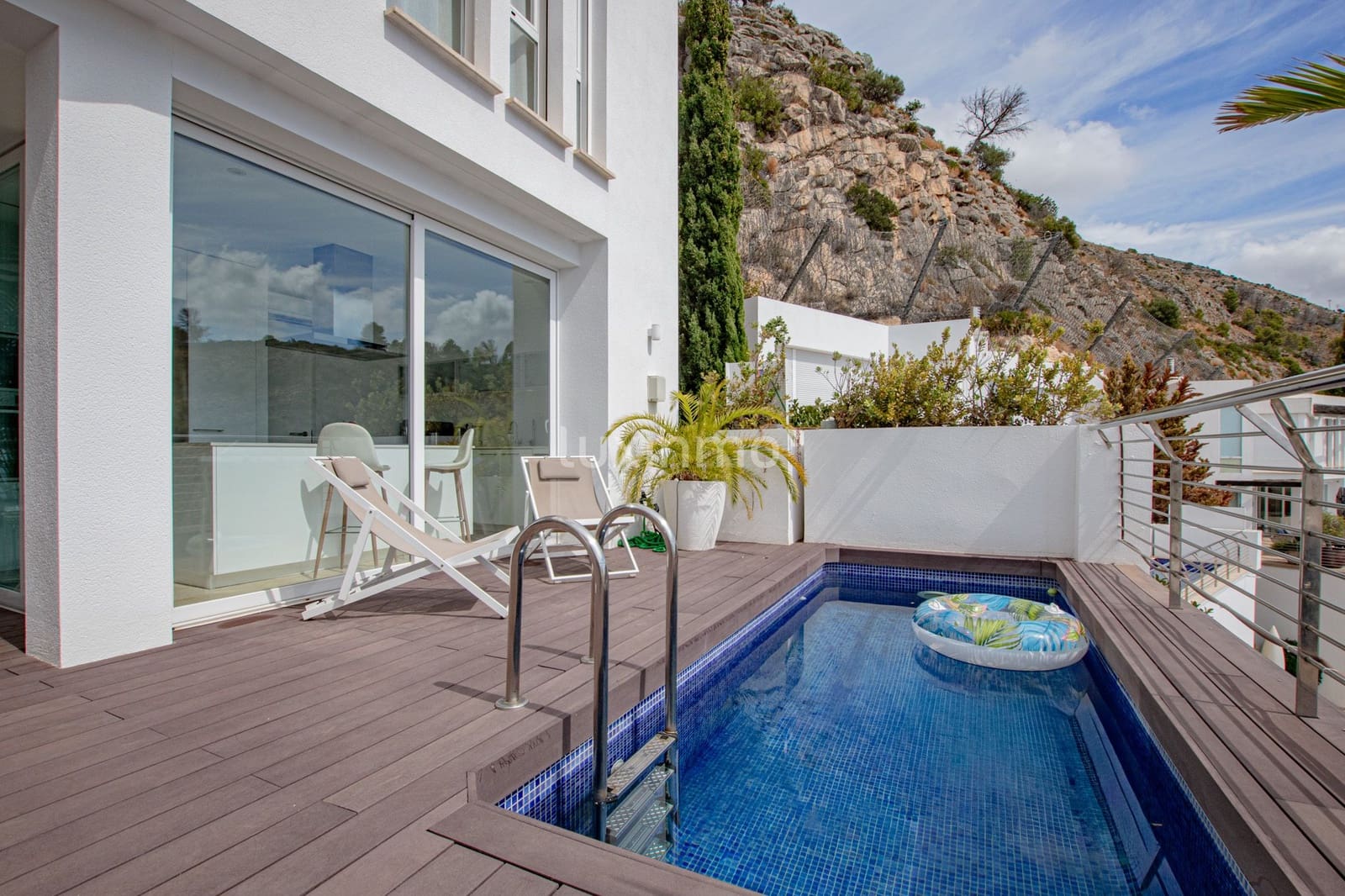 4 bedroom Villa for sale in Altea with pool garage - € 1,250,000 (Ref: 10156866)