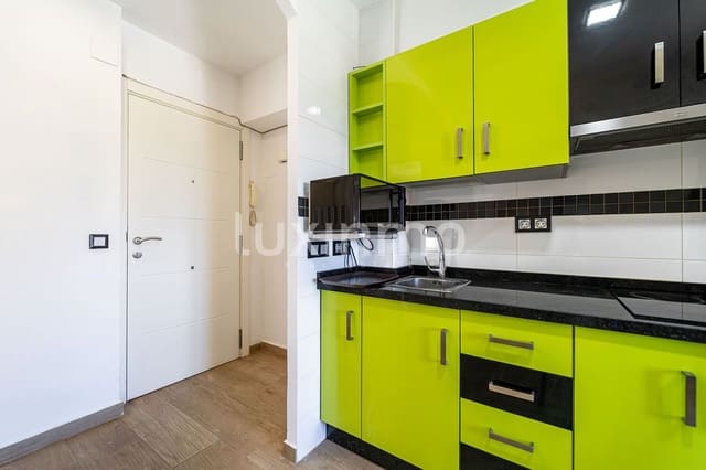 2 soveværelse Lejlighed til leje i Calpe / Calp med garage - € 1.375 (Ref: 10156870)