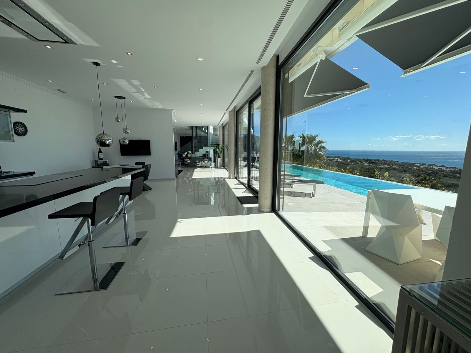 4 Zimmer Villa zu vermieten in Calpe / Calp mit Pool Garage - 15.000 € (Ref: 10160650)