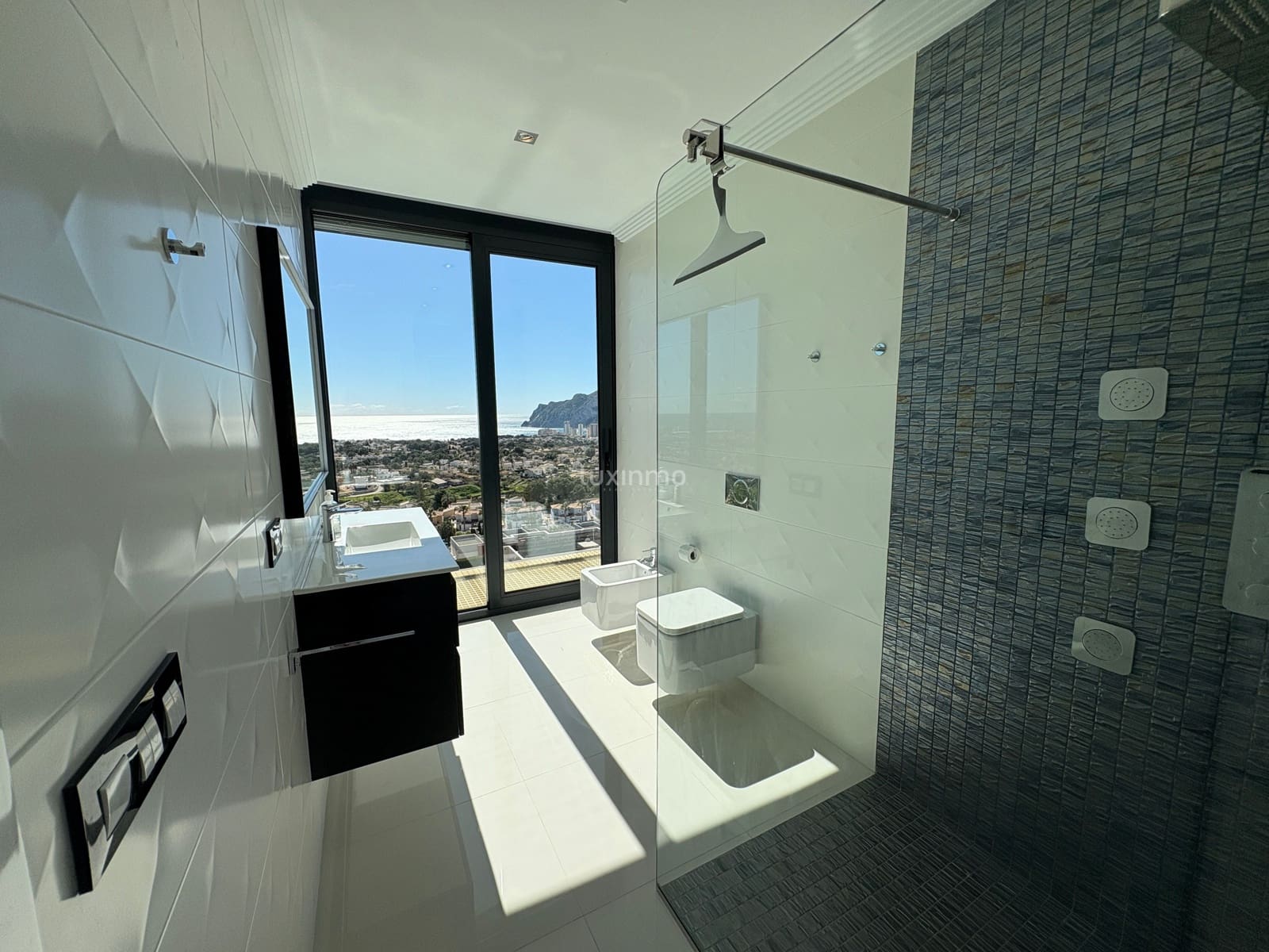 4 Zimmer Villa zu vermieten in Calpe / Calp mit Pool Garage - 15.000 € (Ref: 10160650)
