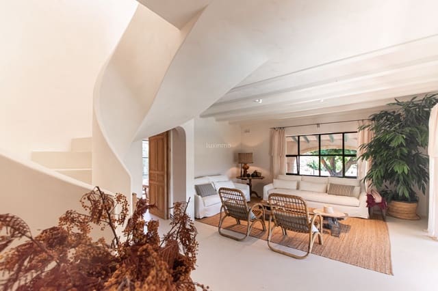 4 soverom Villa til salgs i Javea / Xàbia med svømmebasseng garasje - € 2 300 000 (Ref: 10165604)