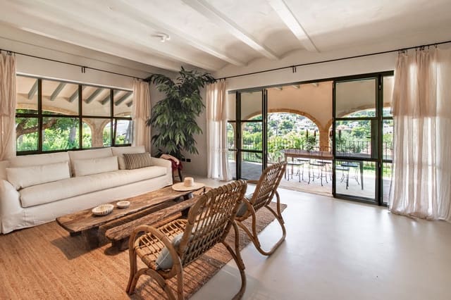 4 soverom Villa til salgs i Javea / Xàbia med svømmebasseng garasje - € 2 300 000 (Ref: 10165604)