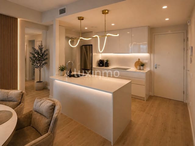 2 soveværelse Lejlighed til salg i Playa Poniente, Benidorm med swimmingpool garage - € 732.000 (Ref: 10167179)