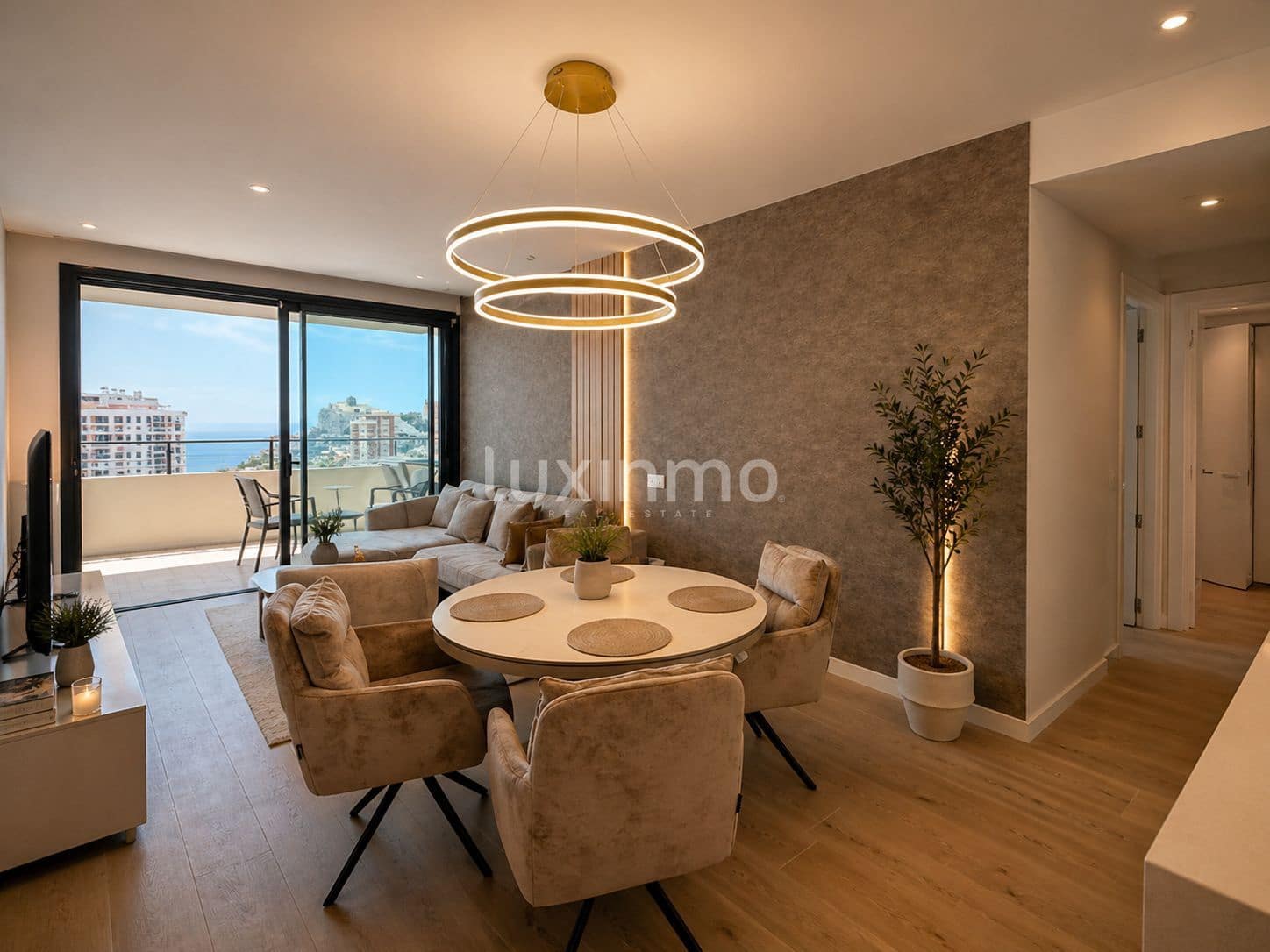 2 soveværelse Lejlighed til salg i Benidorm med swimmingpool garage - € 732.000 (Ref: 10167179)