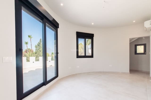 4 soveværelse Villa til salg i Albir, Alfaz del Pi / L'Alfàs del Pi med swimmingpool garage - € 1.595.000 (Ref: 10167180)