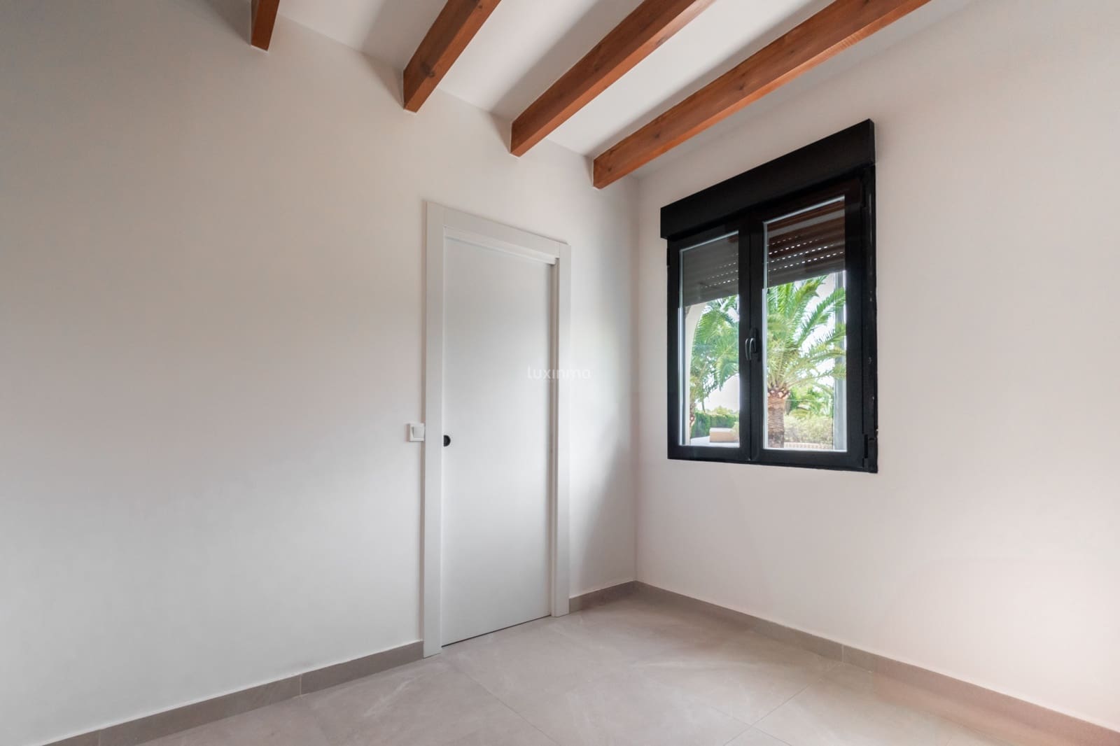 4 bedroom Villa for sale in Albir with pool garage - € 1,595,000 (Ref: 10167180)