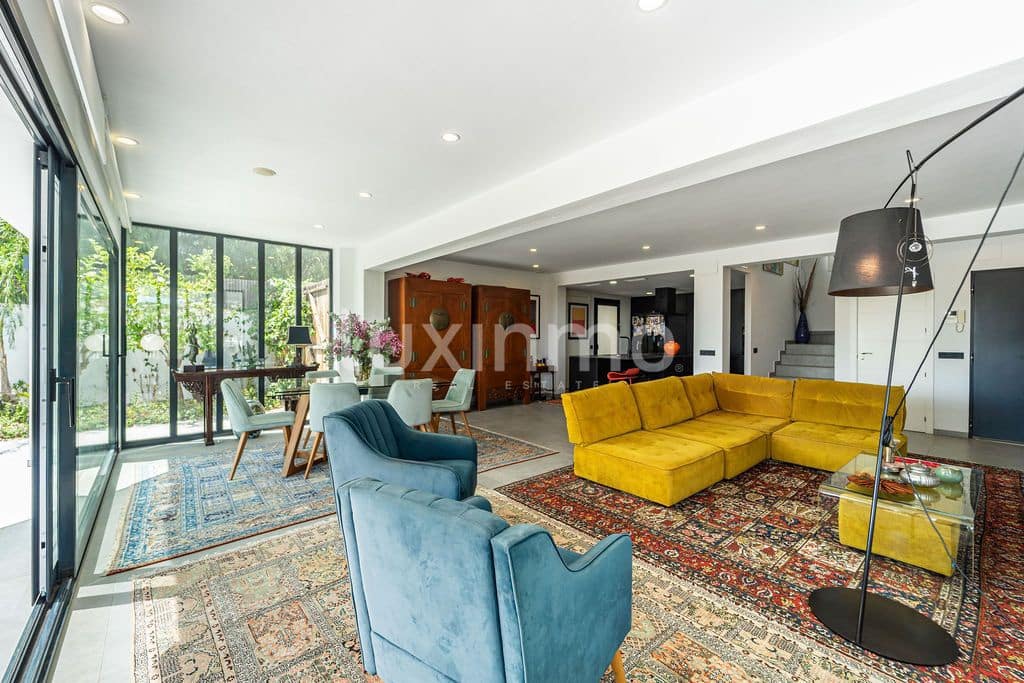 4 bedroom Villa for sale in Benissa with pool garage - € 1,200,000 (Ref: 10167182)