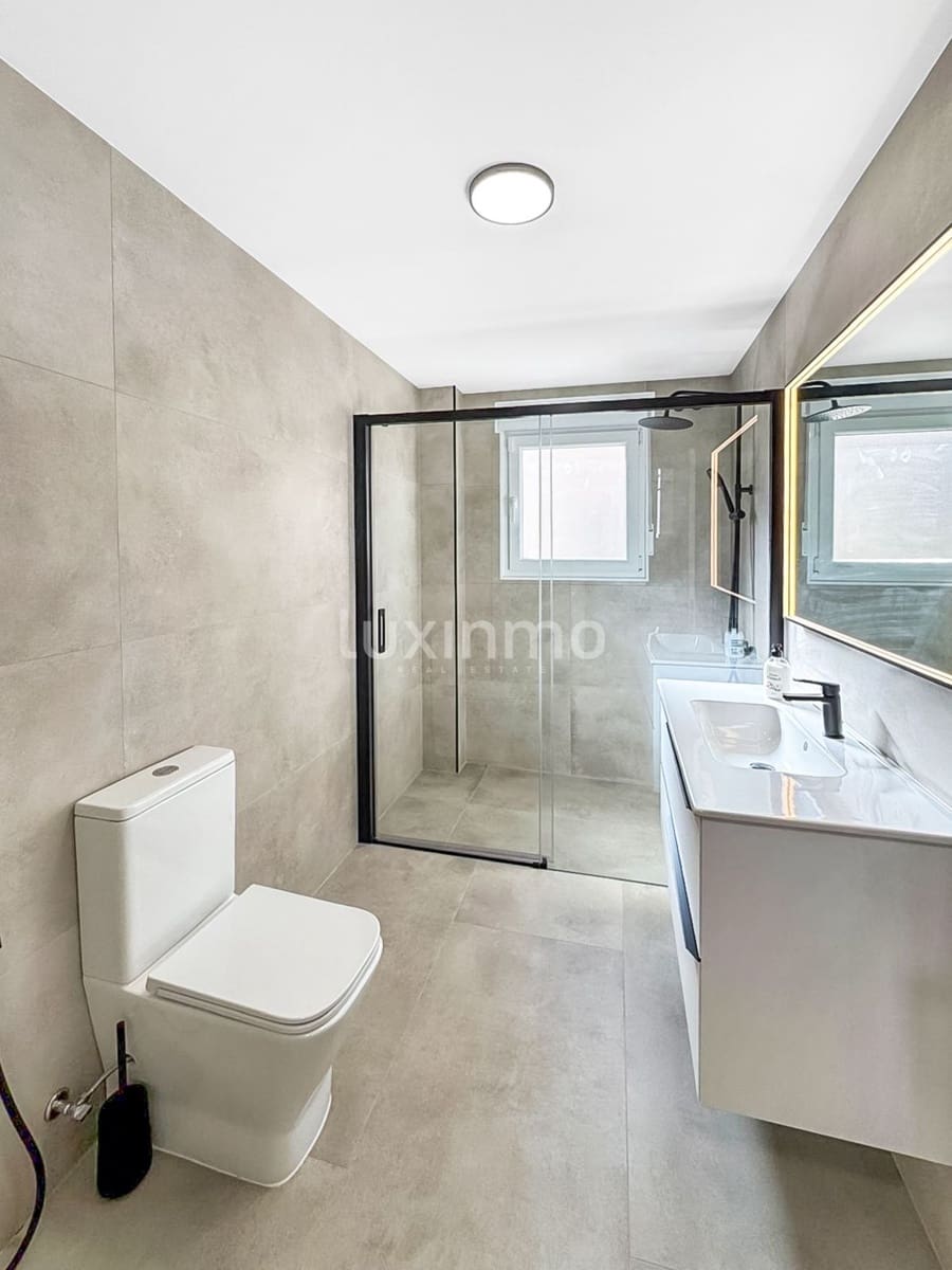 3 soverom Villa til salgs i El Campello med garasje - € 550 000 (Ref: 10167183)