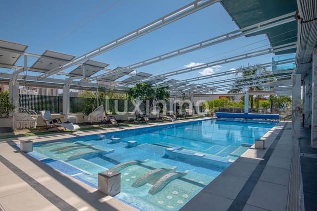 2 soveværelse Lejlighed til salg i Cala de Finestrat, Finestrat med swimmingpool garage - € 295.000 (Ref: 10167187)