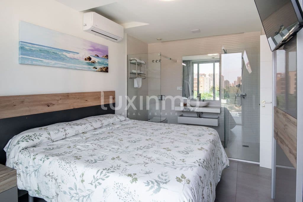 2 chambre Appartement à vendre à Cala de Finestrat avec piscine garage - 295 000 € (Ref: 10167187)