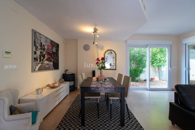 4 chambre Villa/Maison à vendre à Teulada Pueblo, Teulada-Moraira avec piscine garage - 460 000 € (Ref: 10167188)