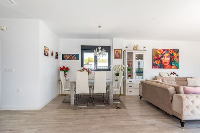 3 soverom Villa til salgs i Alfaz del Pi / L'Alfàs del Pi med svømmebasseng garasje - € 595 000 (Ref: 10167191)