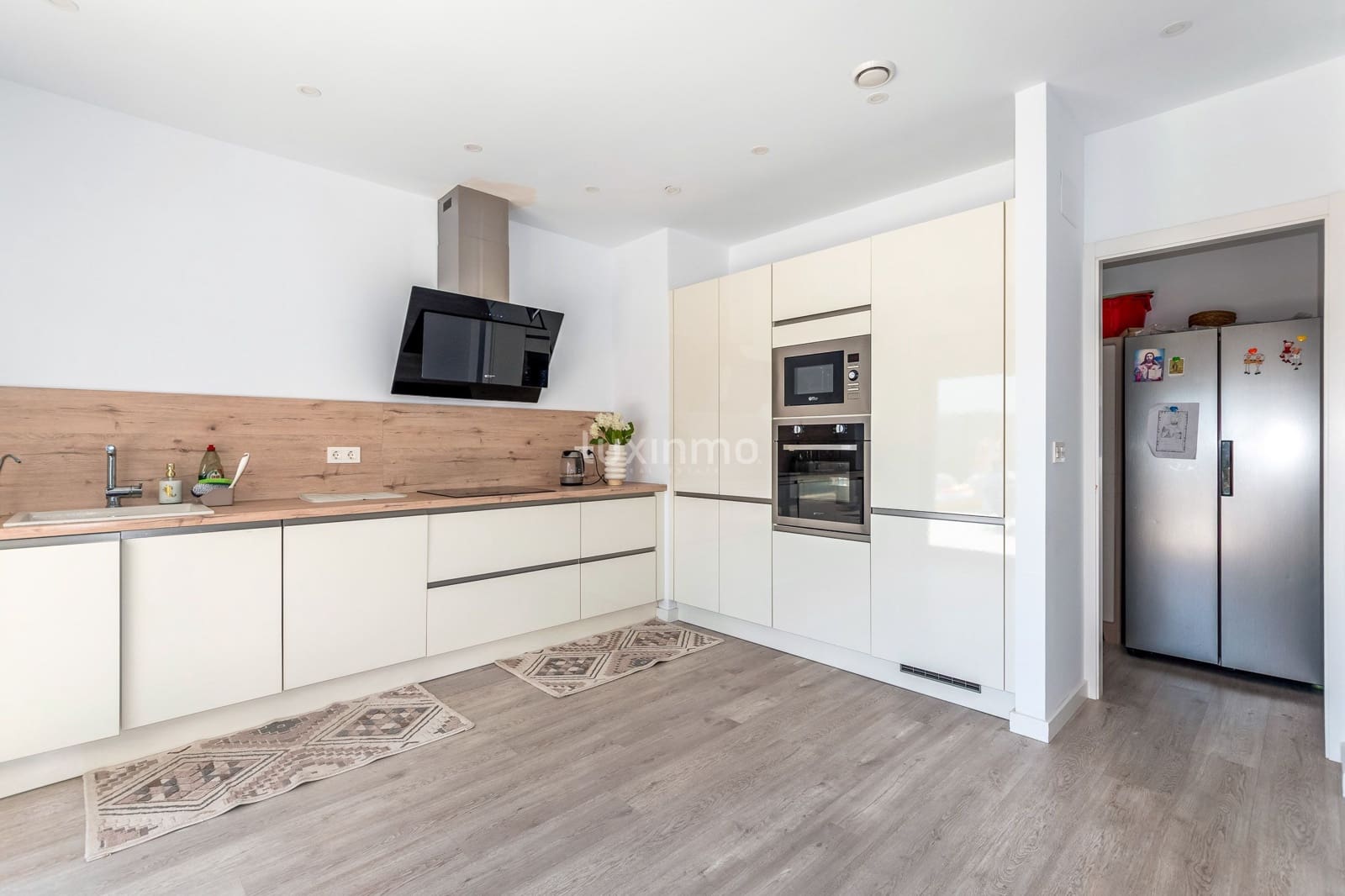 3 soverom Villa til salgs i Alfaz del Pi / L'Alfas del Pi med svømmebasseng garasje - € 595 000 (Ref: 10167191)