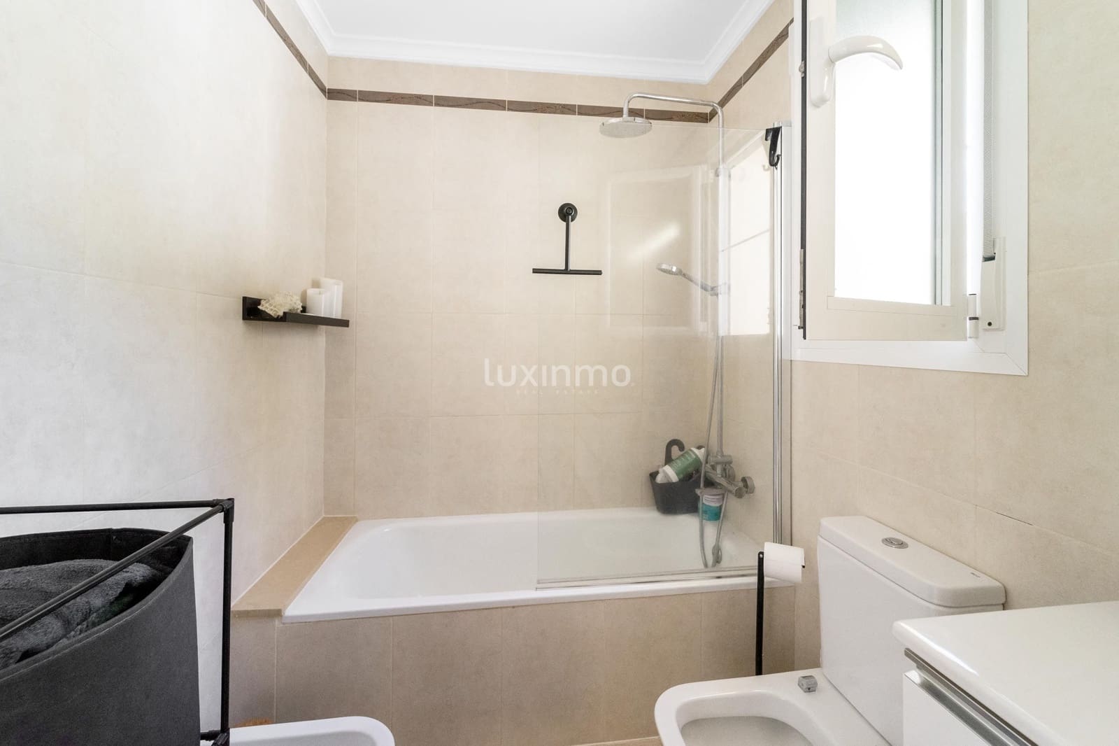 Adosado de 2 habitaciones en Calpe / Calp en venta con piscina garaje - 399.000 € (Ref: 10167201)