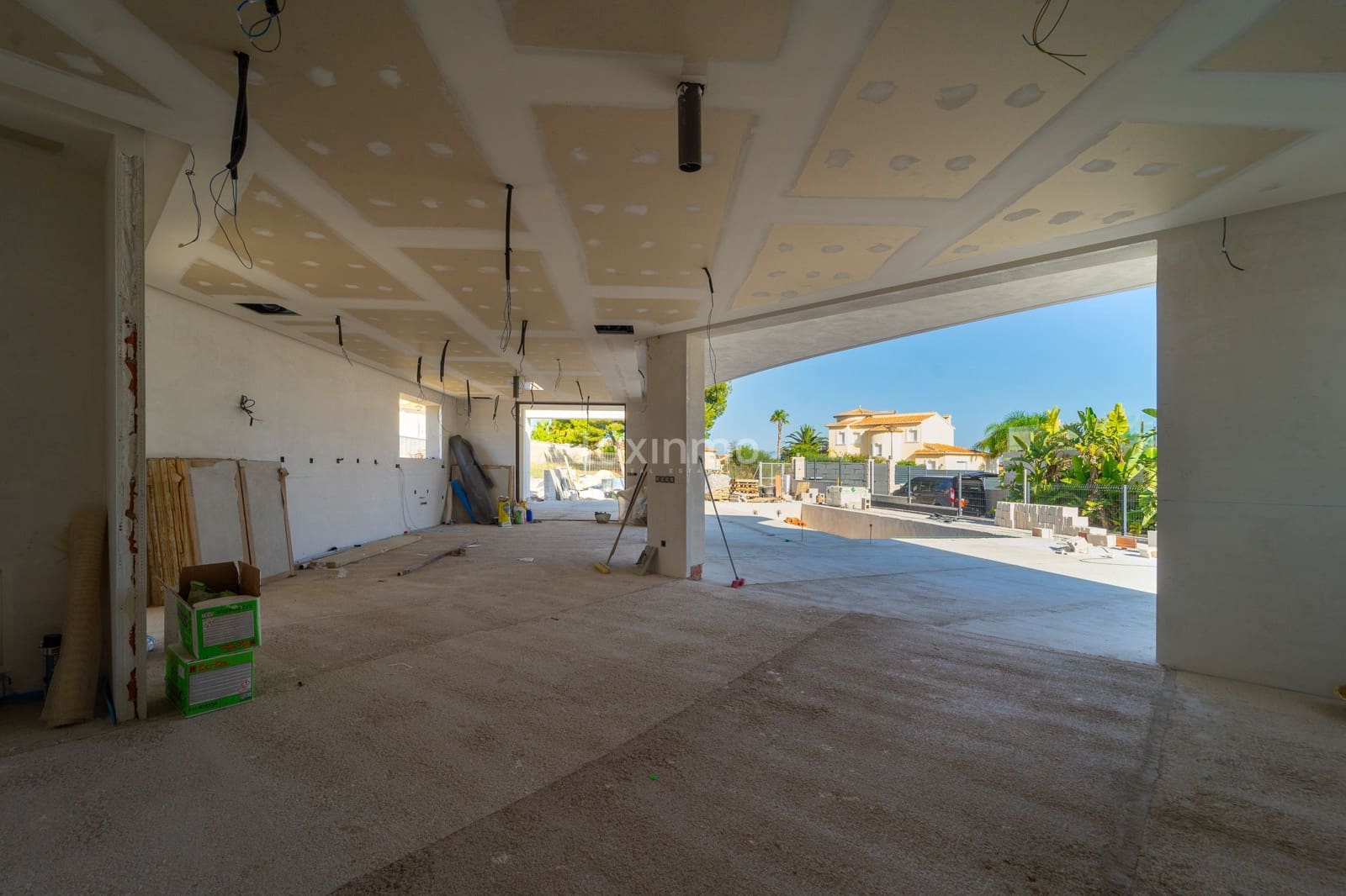 5 bedroom Villa for sale in Calpe / Calp with pool garage - € 1,550,000 (Ref: 10167218)