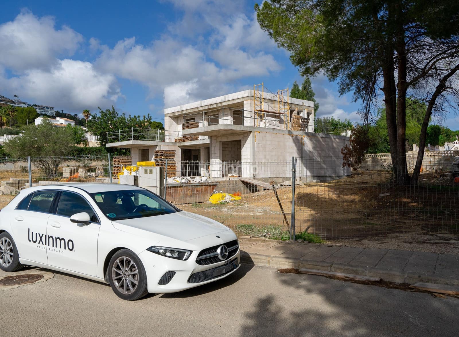 3 bedroom Villa for sale in Teulada with pool garage - € 1,475,000 (Ref: 10167219)