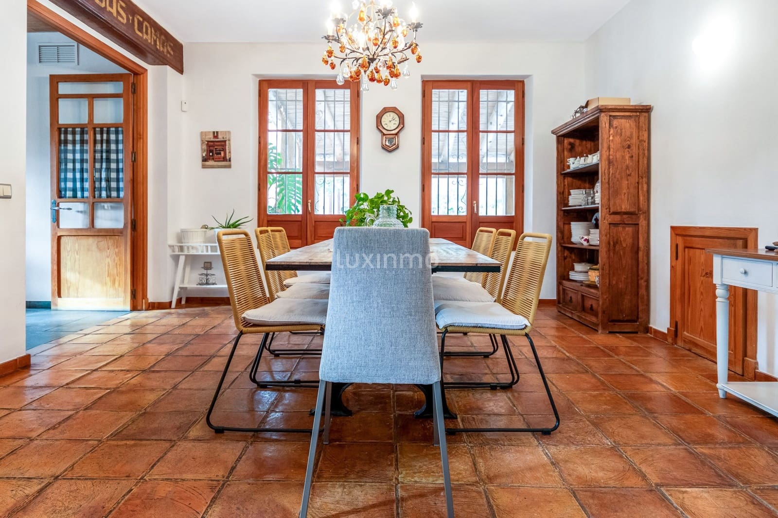 6 bedroom Villa for sale in Muchamiel / Mutxamel with pool garage - € 2,375,000 (Ref: 10167220)