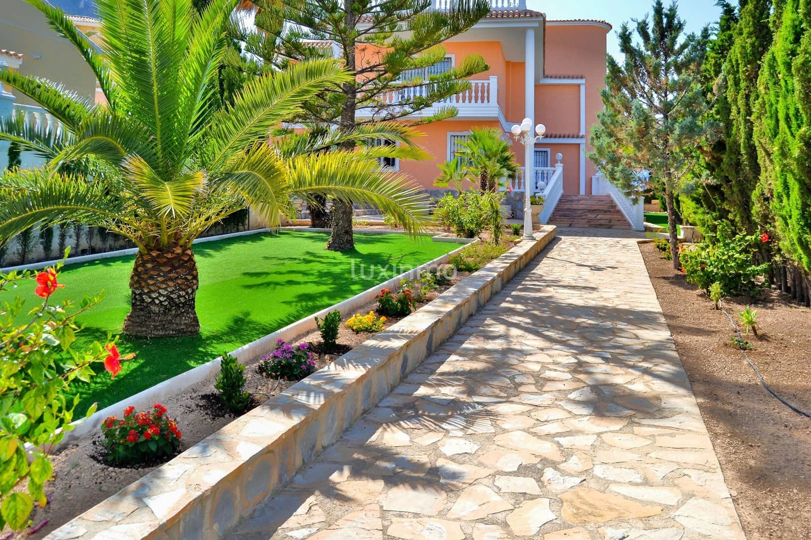 5 soveværelse Villa til salg i Calpe / Calp med swimmingpool garage - € 895.000 (Ref: 10167222)