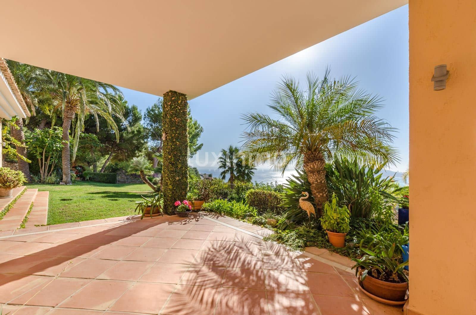 7 bedroom Villa for sale in Altea with pool garage - € 4,500,000 (Ref: 10167232)