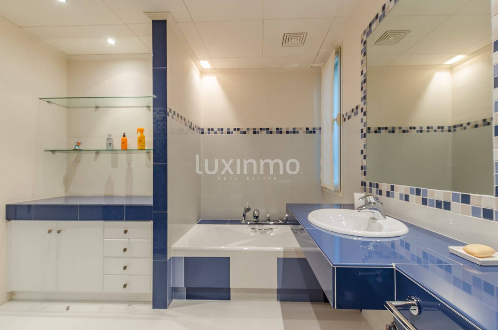 7 bedroom Villa for sale in Altea with pool garage - € 4,500,000 (Ref: 10167232)