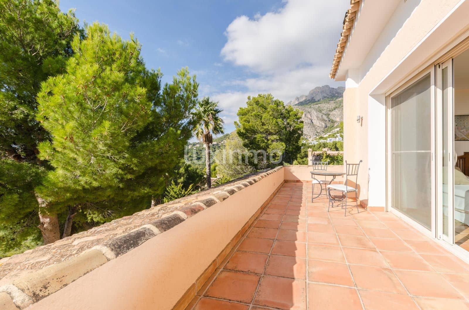 7 bedroom Villa for sale in Altea with pool garage - € 4,500,000 (Ref: 10167232)