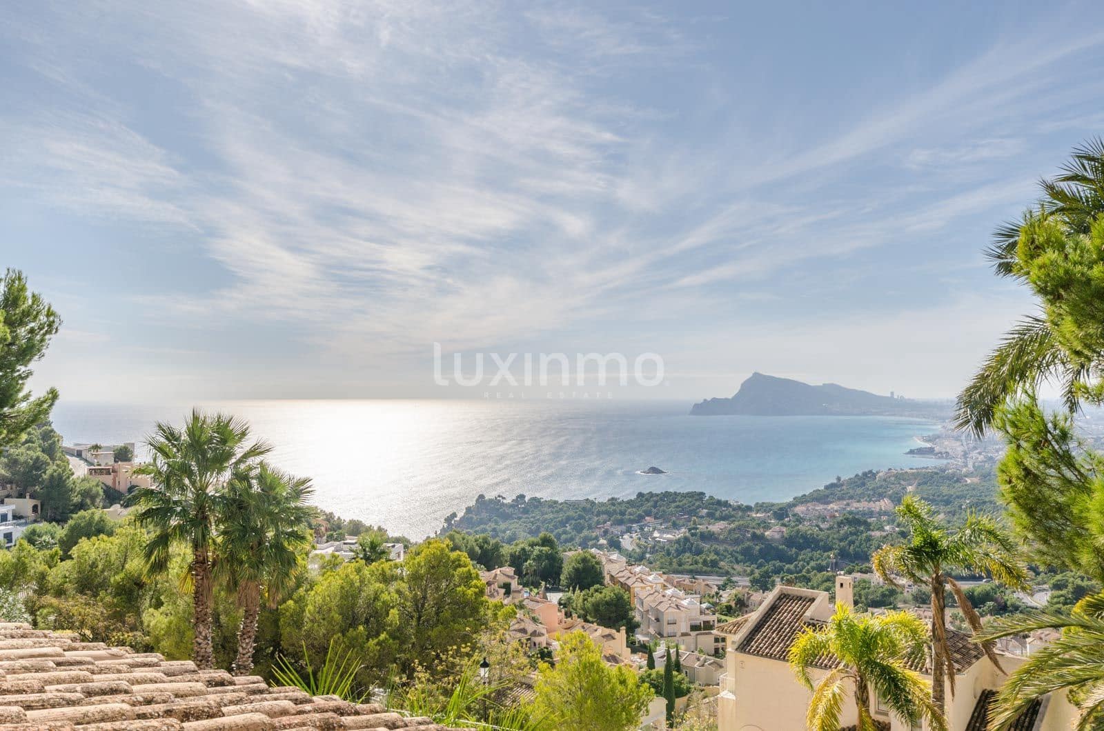 7 bedroom Villa for sale in Altea with pool garage - € 4,500,000 (Ref: 10167232)