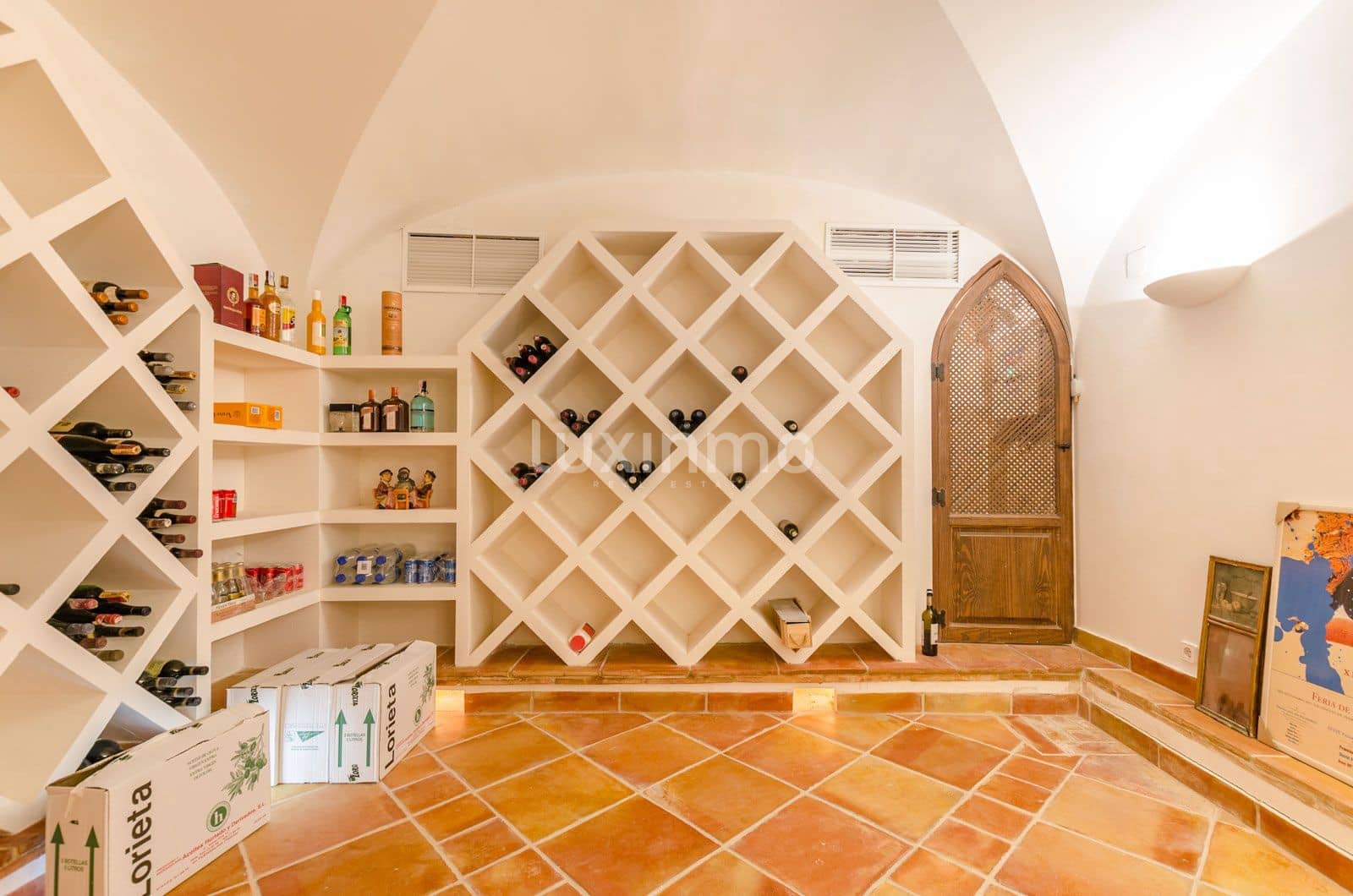 7 bedroom Villa for sale in Altea with pool garage - € 4,500,000 (Ref: 10167232)