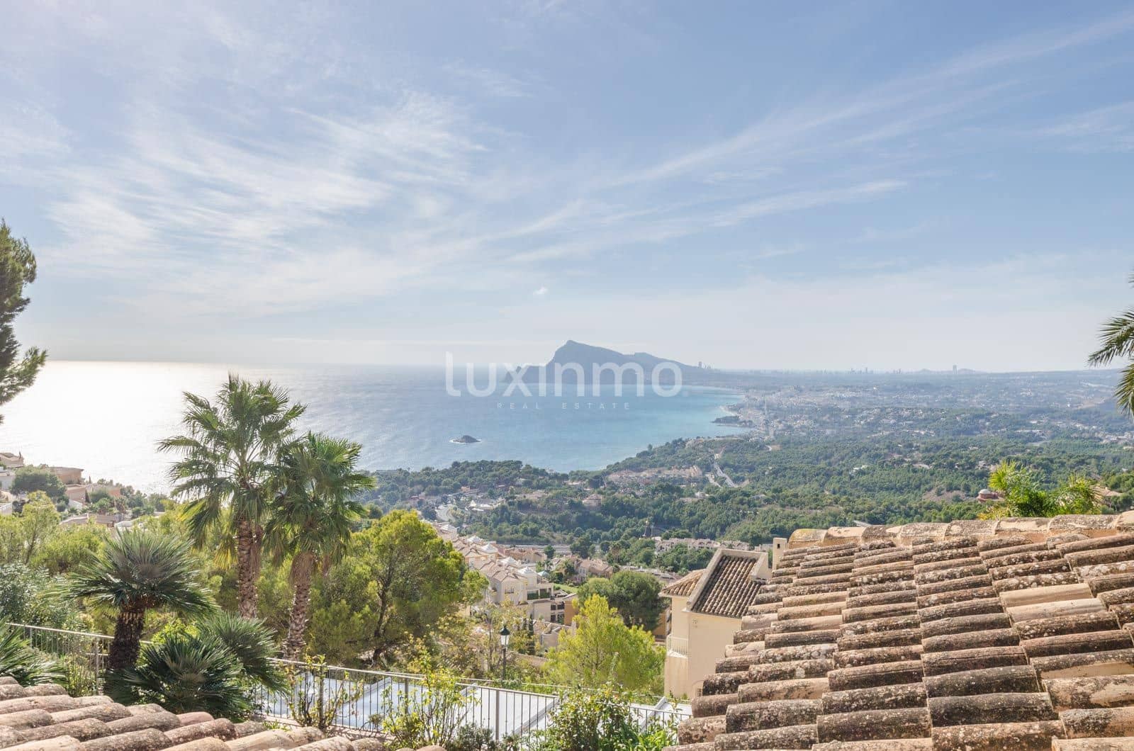 7 bedroom Villa for sale in Altea with pool garage - € 4,500,000 (Ref: 10167232)