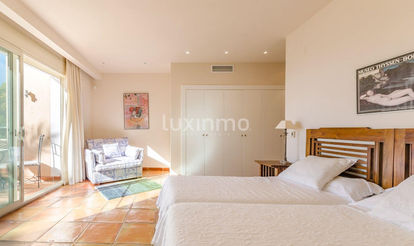 7 bedroom Villa for sale in Altea with pool garage - € 4,500,000 (Ref: 10167232)