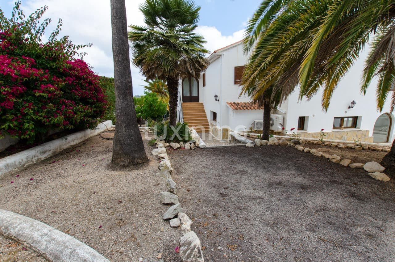 6 quarto Moradia para venda em Calpe / Calp com piscina garagem - 1 050 000 € (Ref: 10167237)