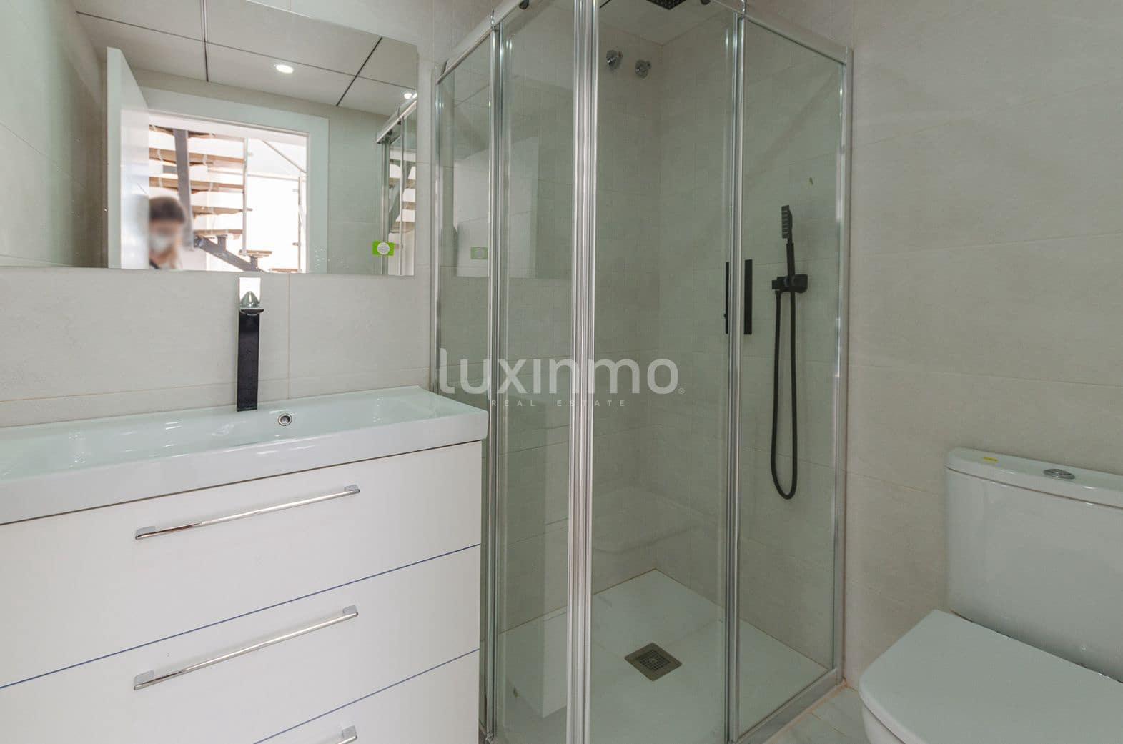 Chalet de 4 habitaciones en La Nucia en venta con piscina garaje - 580.000 € (Ref: 10167240)
